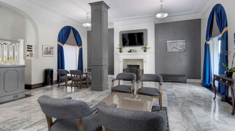 <b>Monarch Hotel Lobby</b>. Images powered by <a href="https://iceportal.shijigroup.com/" title="IcePortal" target="_blank">IcePortal</a>.