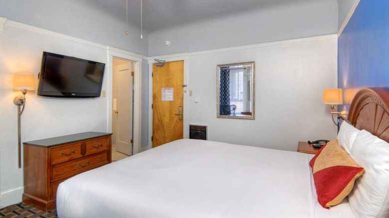 <b>Monarch Hotel Room</b>. Images powered by <a href="https://iceportal.shijigroup.com/" title="IcePortal" target="_blank">IcePortal</a>.