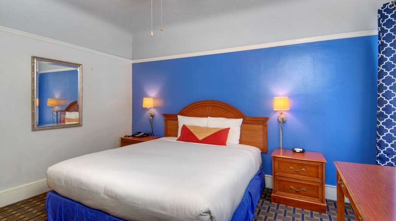 <b>Monarch Hotel Room</b>. Images powered by <a href="https://iceportal.shijigroup.com/" title="IcePortal" target="_blank">IcePortal</a>.