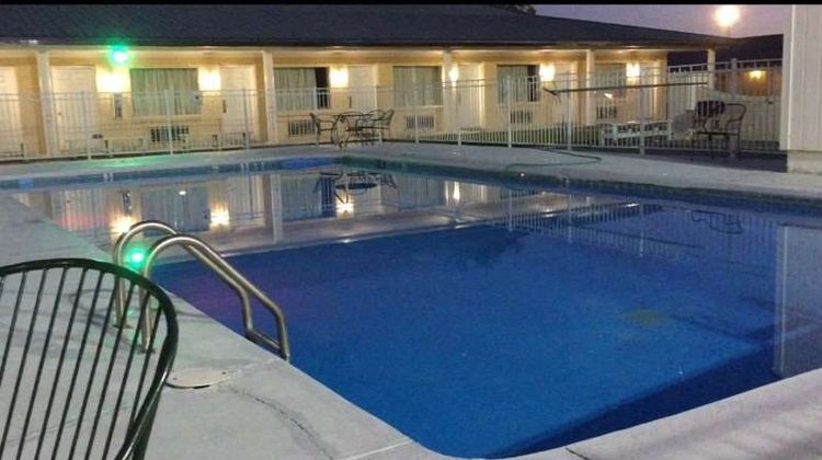 Stay Express Inn Demopolis Pool