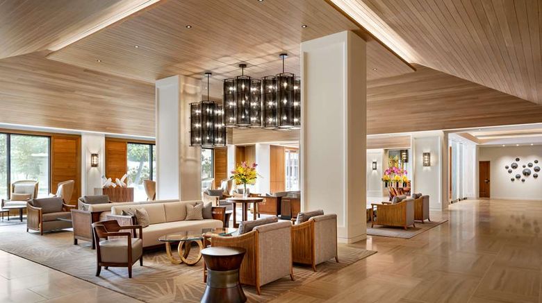 <b>Halepuna Waikiki by Halekulani Lobby</b>. Images powered by <a href="https://iceportal.shijigroup.com/" title="IcePortal" target="_blank">IcePortal</a>.
