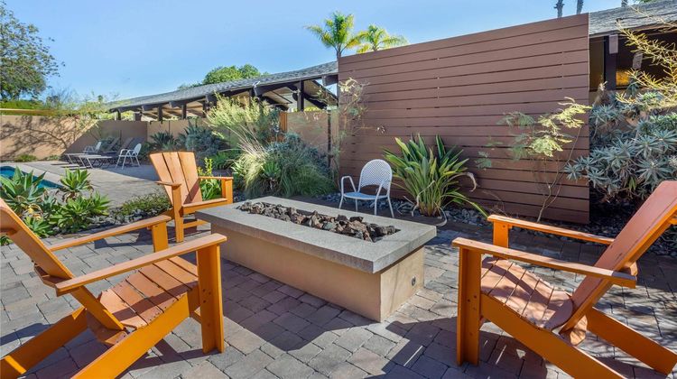 Carlton Oaks Lodge, Ascend Hotel Col Pool
