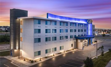 GLo Best Western Dawley Farms