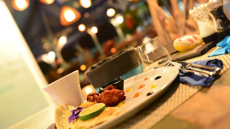 <b>Hotel Fleur d'Epee Restaurant</b>. Images powered by <a href="https://iceportal.shijigroup.com/" title="IcePortal" target="_blank">IcePortal</a>.
