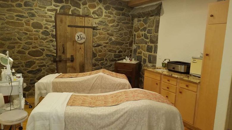 <b>The Inn at Montchanin Village & Spa Spa</b>. Images powered by <a href="https://iceportal.shijigroup.com/" title="IcePortal" target="_blank">IcePortal</a>.