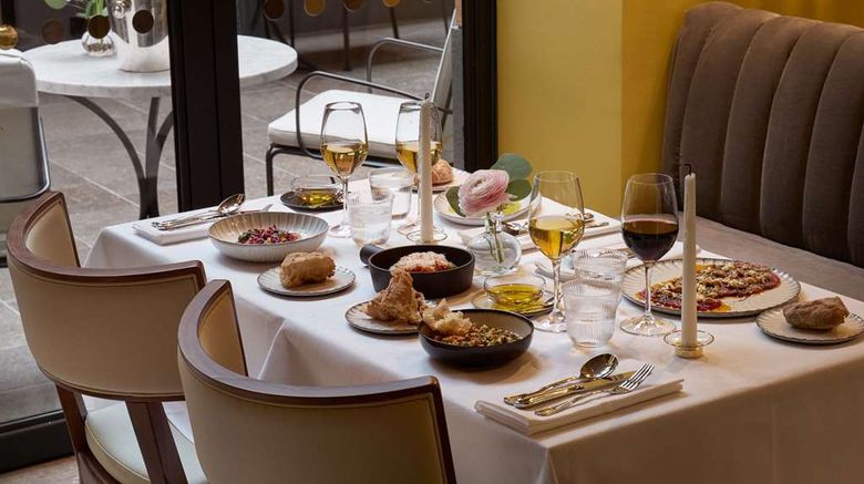<b>Villa Dagmar Restaurant</b>. Images powered by <a href="https://iceportal.shijigroup.com/" title="IcePortal" target="_blank">IcePortal</a>.