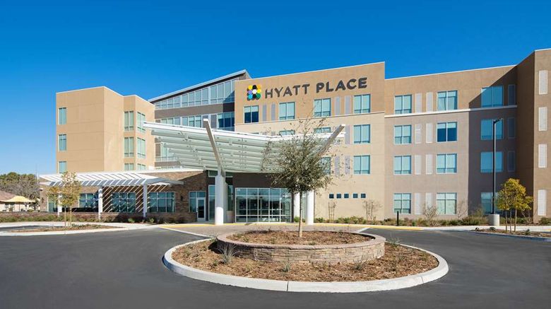 Hyatt Place Bakersfield Exterior. Images powered by <a href="https://iceportal.shijigroup.com" target="_blank" rel="noopener">Ice Portal</a>.