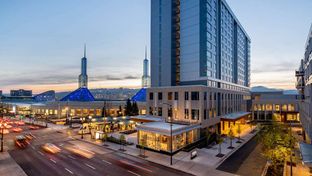 Hyatt Regency at the Oregon Conv Center