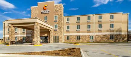 Comfort Inn & Suites Salina North Exterior