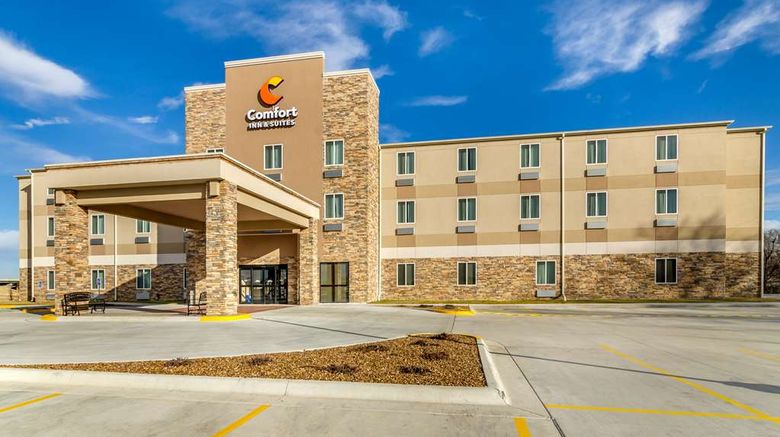 <b>Comfort Inn & Suites Salina North Exterior</b>. Images powered by <a href="https://iceportal.shijigroup.com/" title="IcePortal" target="_blank">IcePortal</a>.