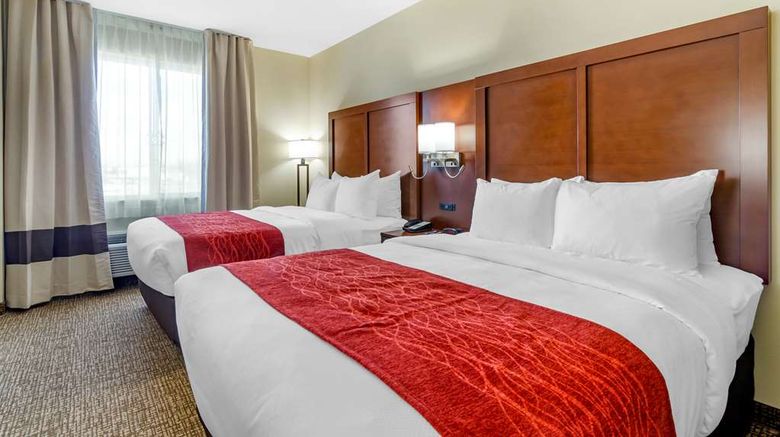 <b>Comfort Inn & Suites Salina North Room</b>. Images powered by <a href="https://iceportal.shijigroup.com/" title="IcePortal" target="_blank">IcePortal</a>.