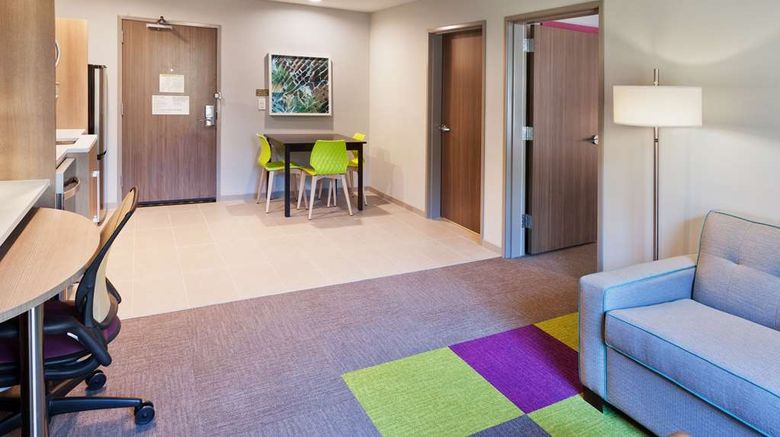 <b>Home2 Suites by Hilton Alpharetta Room</b>. Images powered by <a href="https://iceportal.shijigroup.com/" title="IcePortal" target="_blank">IcePortal</a>.