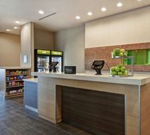 Home2 Suites by Hilton Wichita Lobby