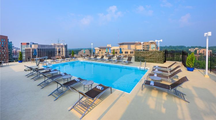 The Bethesdan Hotel, Tapestry Collection Pool