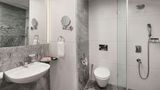 Ramada Encore By Wyndham Statue of Unity Room