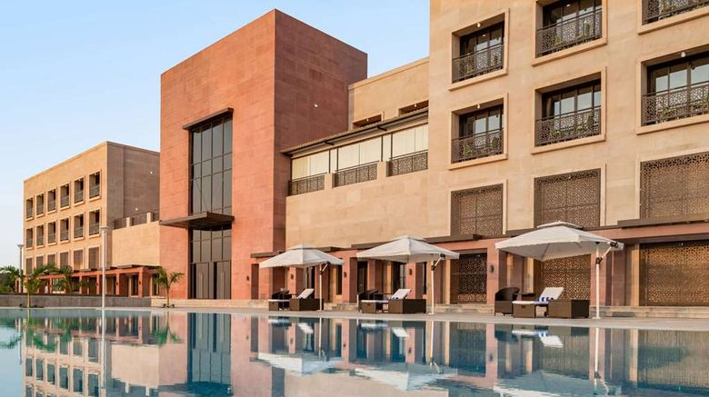 <b>Ramada Encore By Wyndham Statue of Unity Pool</b>. Images powered by <a href="https://iceportal.shijigroup.com/" title="IcePortal" target="_blank">IcePortal</a>.