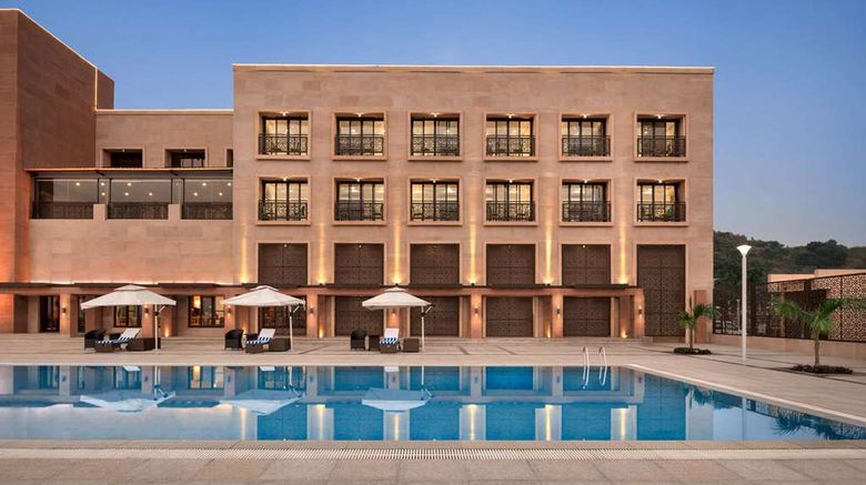 <b>Ramada Encore By Wyndham Statue of Unity Pool</b>. Images powered by <a href="https://iceportal.shijigroup.com/" title="IcePortal" target="_blank">IcePortal</a>.