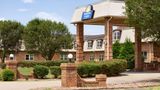 Days Inn and Suites by Wyndham Sikeston Exterior