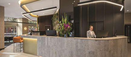 Vibe Hotel Melbourne Lobby