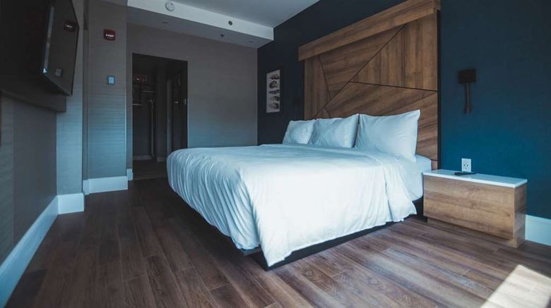 <b>Quality Hotel & Conference Centre Room</b>. Images powered by <a href="https://iceportal.shijigroup.com/" title="IcePortal" target="_blank">IcePortal</a>.