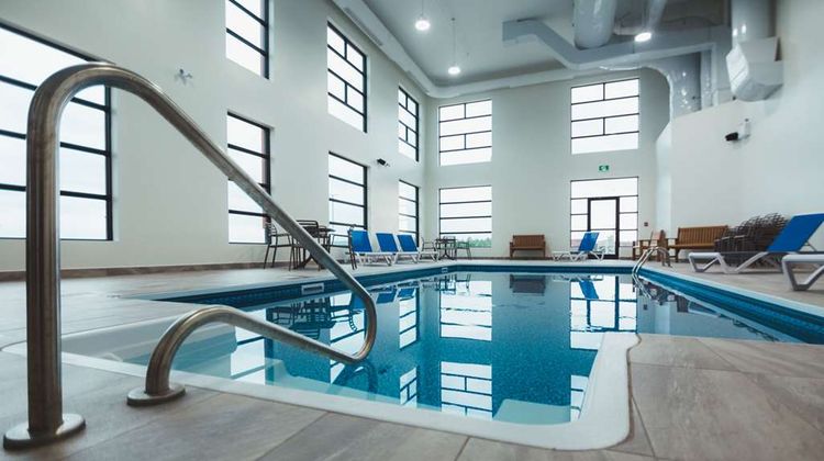 Quality Hotel & Conference Centre Pool