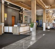 Quality Hotel & Conference Centre Lobby