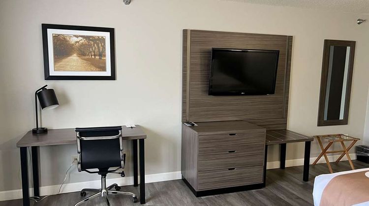 Quality Inn Red Wing Room