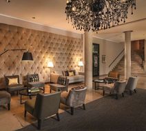 Hotel Maximilian's Lobby