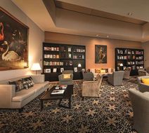 Hotel Maximilian's Lobby