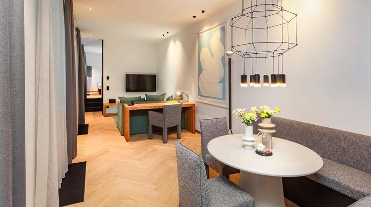 Hotel Maximilian's Suite