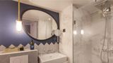 <b>Handsome Hotel Room</b>. Images powered by <a href="https://iceportal.shijigroup.com/" title="IcePortal" target="_blank">IcePortal</a>.