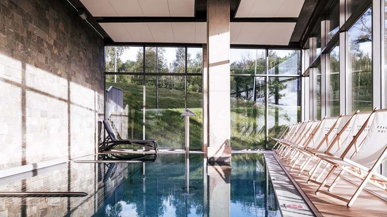 <b>Radisson Hotel Szklarska Poreba Pool</b>. Images powered by <a href="https://iceportal.shijigroup.com/" title="IcePortal" target="_blank">IcePortal</a>.