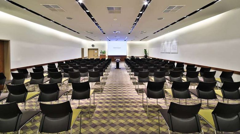 <b>Botanique Hotel Prague Lobby</b>. Images powered by <a href="https://iceportal.shijigroup.com/" title="IcePortal" target="_blank">IcePortal</a>.