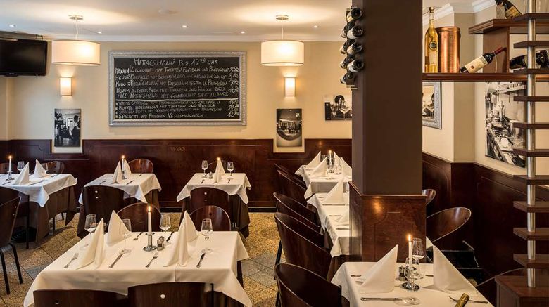 <b>Vi Vadi Hotel Downtown Munich Restaurant</b>. Images powered by <a href="https://iceportal.shijigroup.com/" title="IcePortal" target="_blank">IcePortal</a>.