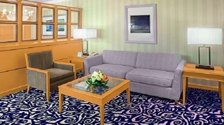 <b>Makkah Towers Room</b>. Images powered by <a href="https://iceportal.shijigroup.com/" title="IcePortal" target="_blank">IcePortal</a>.