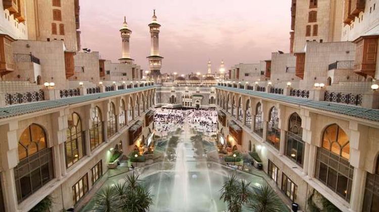 Makkah Towers Exterior