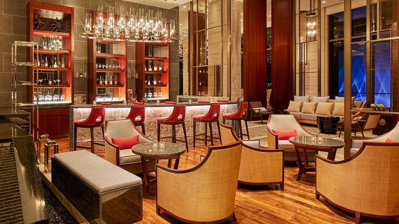 <b>The Tsubaki Tower Lobby</b>. Images powered by <a href="https://iceportal.shijigroup.com/" title="IcePortal" target="_blank">IcePortal</a>.