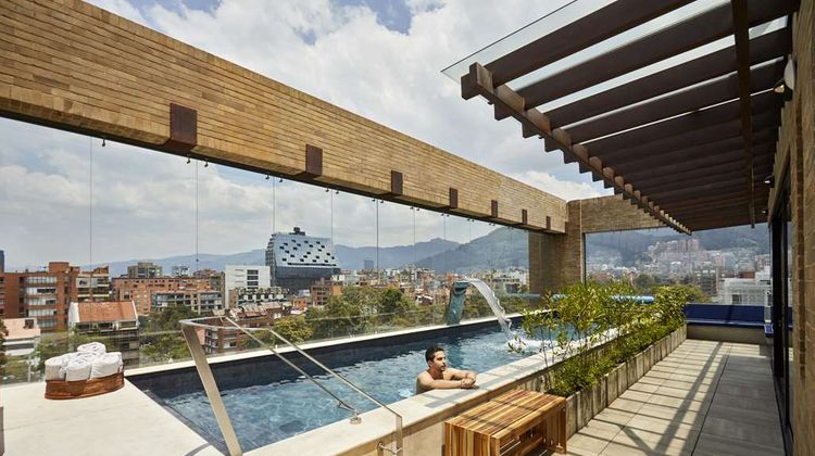 Cassa Luxury Homes Spa