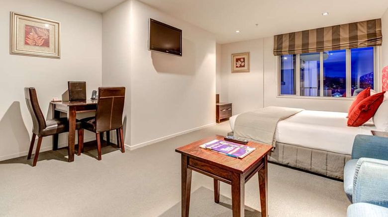 <b>Parkview on Hagley Room</b>. Images powered by <a href="https://iceportal.shijigroup.com/" title="IcePortal" target="_blank">IcePortal</a>.