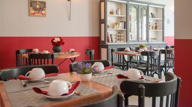 <b>Hotel Du Forum Restaurant</b>. Images powered by <a href="https://iceportal.shijigroup.com/" title="IcePortal" target="_blank">IcePortal</a>.