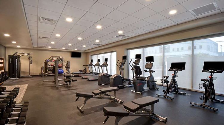 Hampton Inn & Suites Convention Center Health