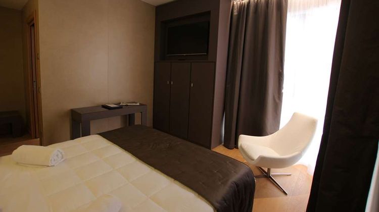 Mokinba Baviera Hotel Room
