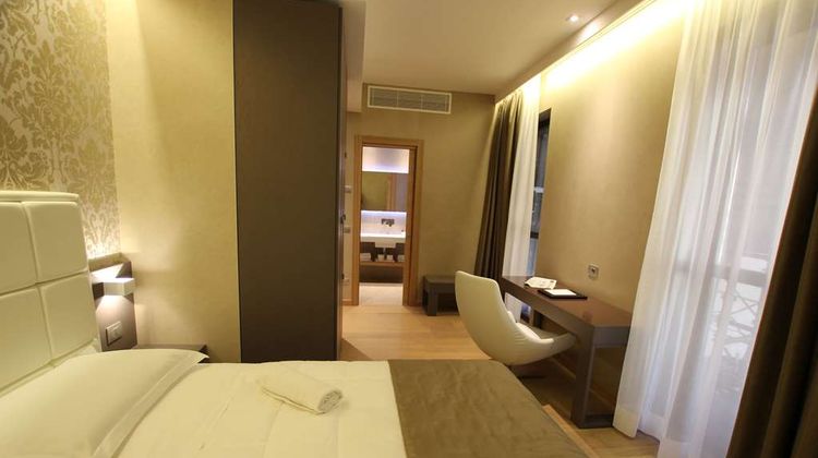Mokinba Baviera Hotel Room