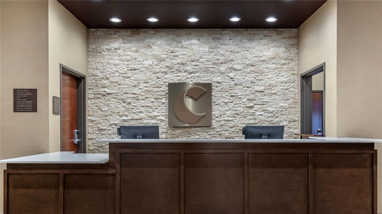 <b>Comfort Suites Ft Sam Houston/SAMMC Area Lobby</b>. Images powered by <a href="https://iceportal.shijigroup.com/" title="IcePortal" target="_blank">IcePortal</a>.
