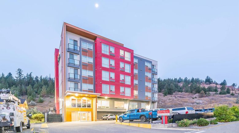 <b>The Hue Hotel, Ascend Hotel Collection Exterior</b>. Images powered by <a href="https://iceportal.shijigroup.com/" title="IcePortal" target="_blank">IcePortal</a>.