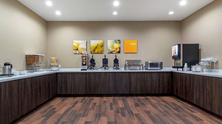 <b>Comfort Suites Cedar Park - Austin Northwest Restaurant</b>. Images powered by <a href="https://iceportal.shijigroup.com/" title="IcePortal" target="_blank">IcePortal</a>.