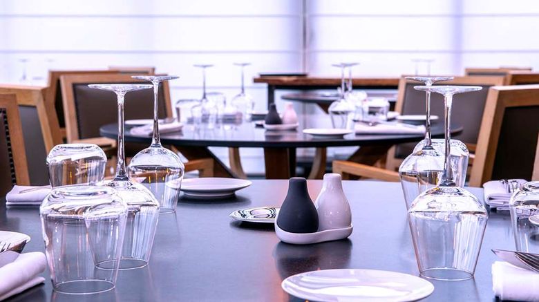 <b>Domaine Du Golf St Clair Restaurant</b>. Images powered by <a href="https://iceportal.shijigroup.com/" title="IcePortal" target="_blank">IcePortal</a>.
