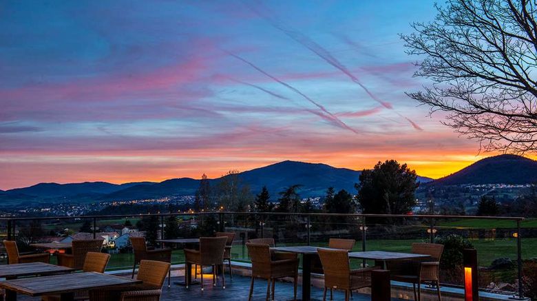 <b>Domaine Du Golf St Clair Restaurant</b>. Images powered by <a href="https://iceportal.shijigroup.com/" title="IcePortal" target="_blank">IcePortal</a>.