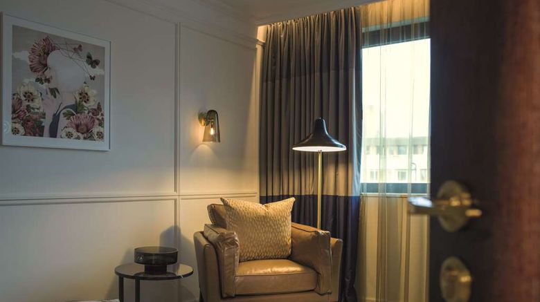<b>The Guardsman Suite</b>. Images powered by <a href="https://iceportal.shijigroup.com/" title="IcePortal" target="_blank">IcePortal</a>.