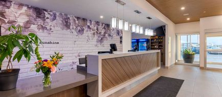 Best Western Plus Dauphin Lobby